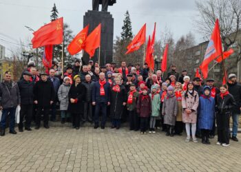 В Иркутске торжественно отметили 155-летие со дня рождения В.И. Ленина