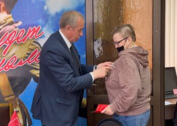 Двух иркутских ЖУРНАЛИСТОВ НАГРАДИЛИ В Иркутске!
