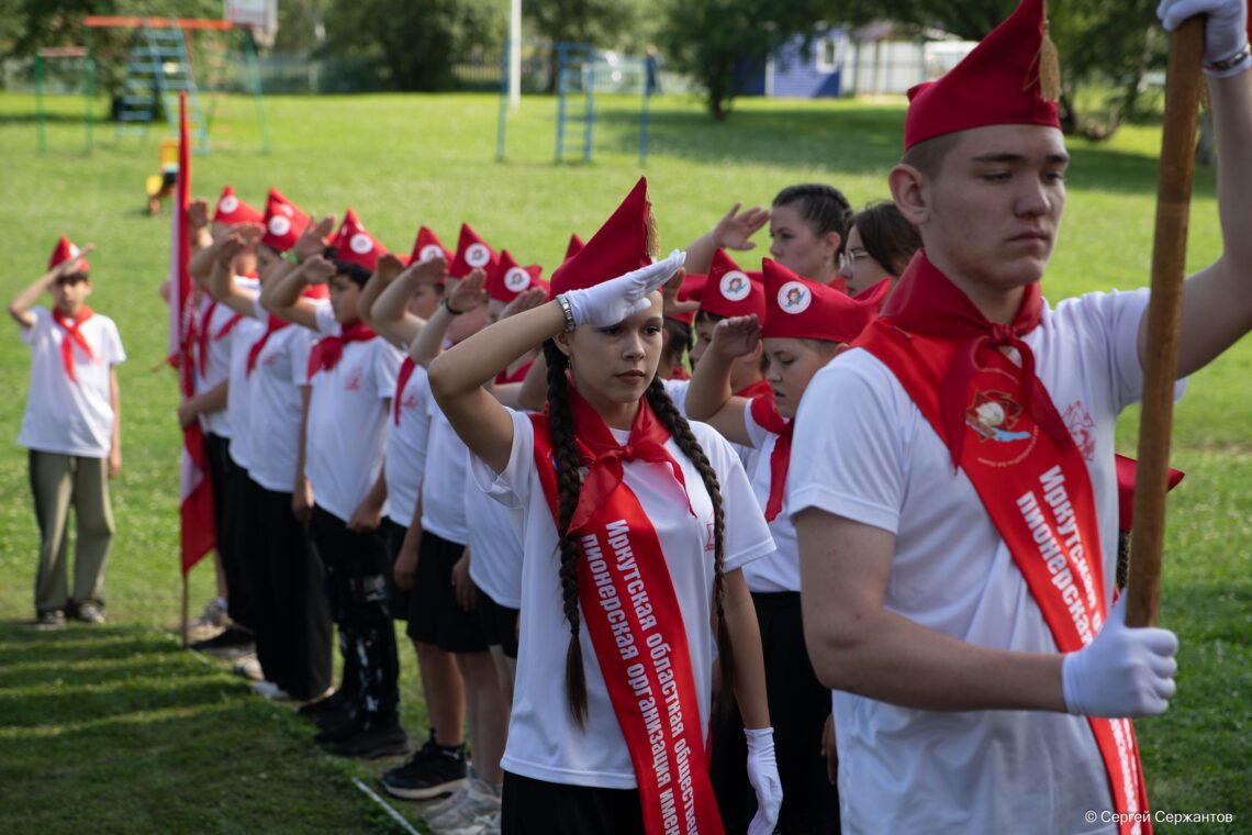 «Алые Паруса» записали видеопоздравление для Ильи Алексеевича Сумарокова